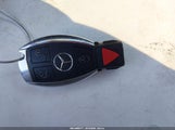 Mercedes-Benz C 300 55SWF4JB1GU170085 photo