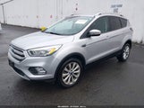Ford Escape Titanium 1FMCU9J97HUE98099 fotografie
