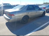 Toyota Camry Le V6 4T1BF22K0XU080187 photo