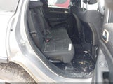 Jeep Grand Cherokee Laredo 4X4 1C4RJFAG2HC864934 снимка