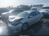 Toyota Corolla Le 5YFBURHE4JP827010 снимка