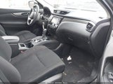 Nissan Rogue Sport S JN1BJ1CR2KW323877 снимка