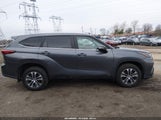Toyota Highlander Hybrid Xle 5TDKBRCHXPS115849 fotografie