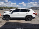 Volkswagen Taos 1.5T S 3VVCX7B26PM328631 photo