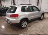 Volkswagen Tiguan 2.0T/2.0T S WVGBV7AX5HK043582 снимка