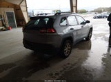 Jeep Cherokee Sport 1C4PJLAB2GW126199 снимка
