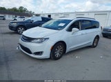 Chrysler Pacifica Touring-L 2C4RC1BG4HR593989 снимка