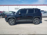 Jeep Renegade Trailhawk 4X4 ZACNJBC13KPJ93614 fotografie