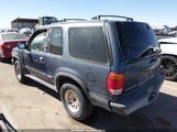 Ford Explorer 1FMYU22X1XUC59124 photo
