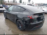 Tesla Model Y Performance Dual Motor All-Wheel Drive 7SAYGDEFXNF551048 fotografie