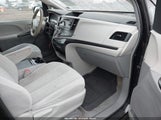 Toyota Sienna Le V6 8 Passenger 5TDKK3DCXDS328375 photo