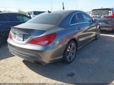 Mercedes-Benz Cla 250 4Matic WDDSJ4GB7JN693244 fotografie