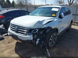 Volkswagen Tiguan 2.0T S 3VV1B7AXXNM061039 снимка