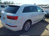 Audi Q7 2.0T Premium WA1AHAF7XHD037210 снимка