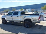 Toyota Tacoma Prerunner V6 3TMKU4HN7DM034931 fotografie