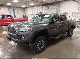 Toyota Tacoma Trd Off Road 3TMCZ5AN6JM148906 photo