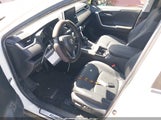 Toyota Rav4 Xle Premium JTMC1RFV5MD083683 снимка