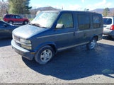Chevrolet Astro Upfitter 1GBDM19X63B134195 снимка