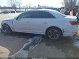 Audi A4 2.0T Premium WAUFNAF42HN017857 снимка