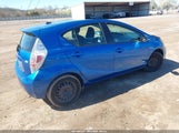 Toyota Prius C Three JTDKDTB37D1037214 снимка