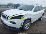 Jeep Cherokee Latitude 4X4 1C4PJMCB6HW588317 снимка