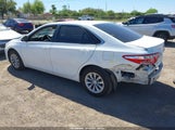Toyota Camry Le 4T4BF1FKXFR477690 снимка
