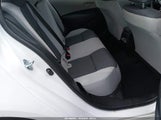 Toyota Corolla Le 5YFB4MDE1SP291000 снимка