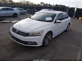 Volkswagen Passat 1.8T Se 1VWGT7A34HC035106 photo