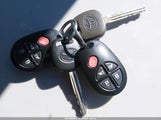 Toyota Sienna Le V6 5TDKK3DC2BS149731 снимка