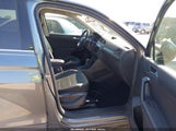 Volkswagen Tiguan 2.0T Se/2.0T Sel/2.0T Sel R-Line/2.0T Sel R-Line Black 3VV3B7AX0KM155161 снимка
