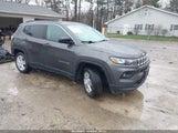 Jeep Compass Latitude 4X4 3C4NJDBB4NT215688 снимка