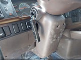 Volvo Vnl 4V4NC9EH9JN888627 снимка