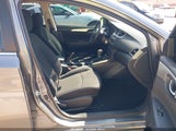 Nissan Sentra S 3N1AB7AP0JY216833 снимка
