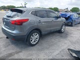 Nissan Rogue Sport S JN1BJ1CR1HW137580 photo