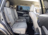 Toyota Highlander Le Plus 5TDBZRFH9JS808667 снимка