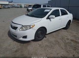 Toyota Corolla Le 2T1BU4EE8AC317430 снимка
