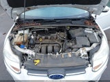 Ford Focus Se 1FADP3F2XEL421811 fotografie