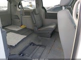 Chrysler Town & Country Touring 2A8HR54P18R635509 fotografie
