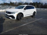 Volkswagen Tiguan 2.0T Se R-Line Black 3VV8B7AXXRM057741 снимка