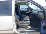 Cadillac Escalade Standard 1GYEC63838R159386 снимка