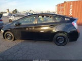 Toyota Prius Two JTDKN3DUXF0451406 снимка
