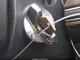 Lincoln Town Car 1LNCM81FXLY752938 снимка