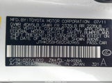 Lexus Ct 200H Premium JTHKD5BH5B2040965 снимка