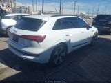 Audi E-Tron Premium Plus Quattro WA1LAAGE1NB013749 снимка