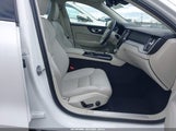Volvo S60 Recharge Plug-In Hybrid T8 Plus Dark Theme 7JRH60FL3RG311429 fotografie