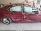 Toyota Camry Le 4T1B11HKXJU552113 photo