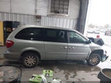 Chrysler Town & Country Lx 2C4GP44L13R185336 photo