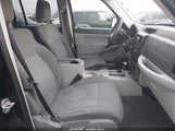Jeep Liberty Sport 1J8GN28K08W282997 снимка