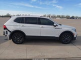Volkswagen Tiguan 2.0T Se 3VV3B7AX7NM092855 fotografie