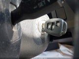 Toyota Rav4 Le JTMZFREVXGJ061391 снимка